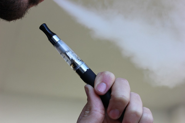 FDA: ‘Influencers’ Promoted Vaping Without Warnings